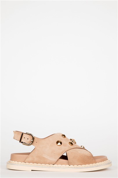 Sandalia Serraje Beige Tachas Oro