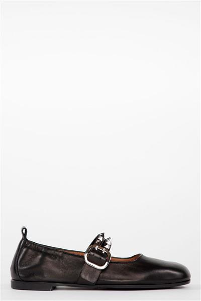 Bailarina Napa Negra con tachas